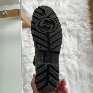 Gucci | Shoes | Boxed Worn Once Gucci Nebraska Furlined Boot  display picture 3